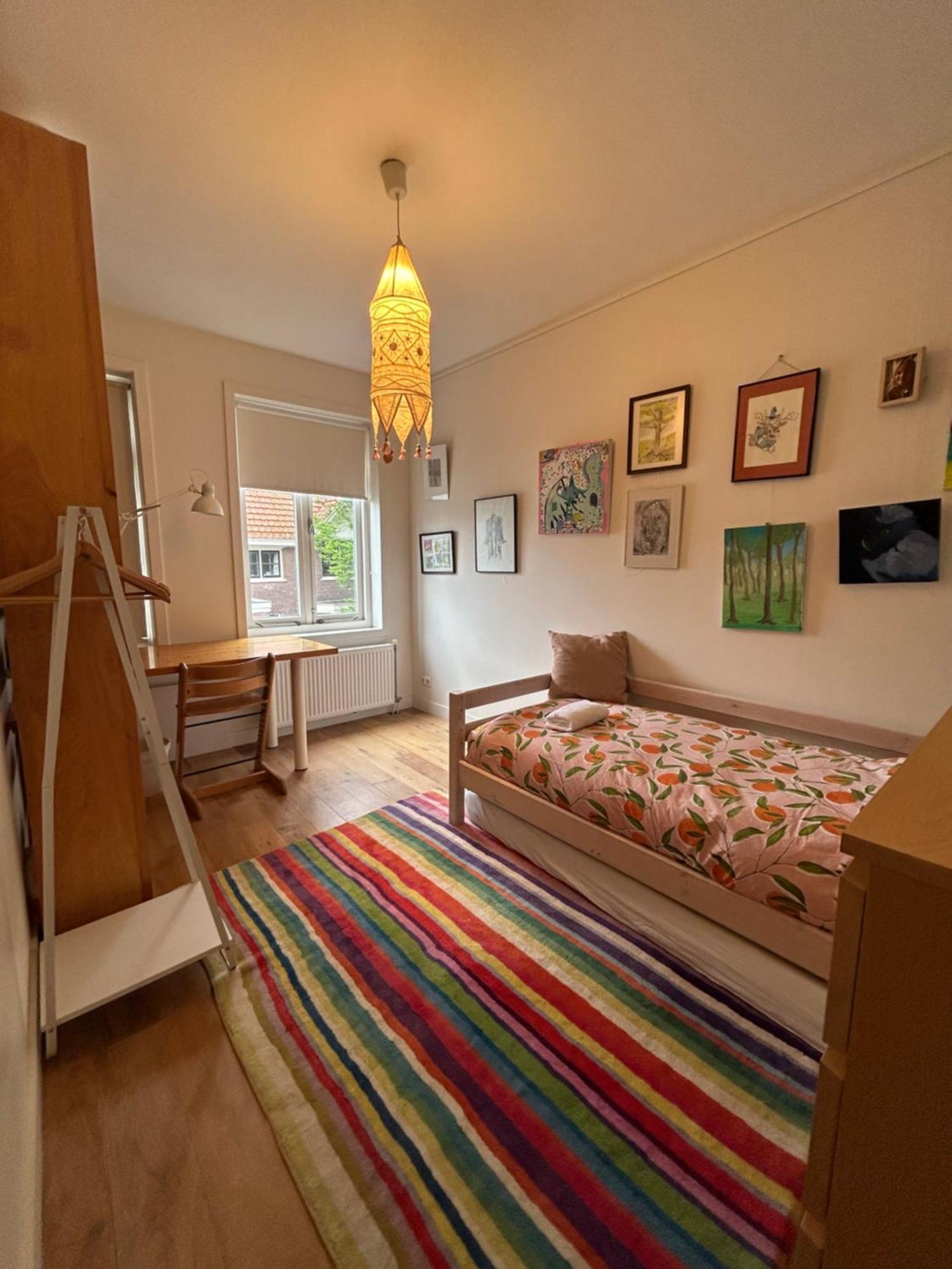 Just Like Home Bunk Bed Haarlem Exterior photo